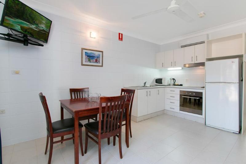 Hotel High Chaparral Cairns Esterno foto